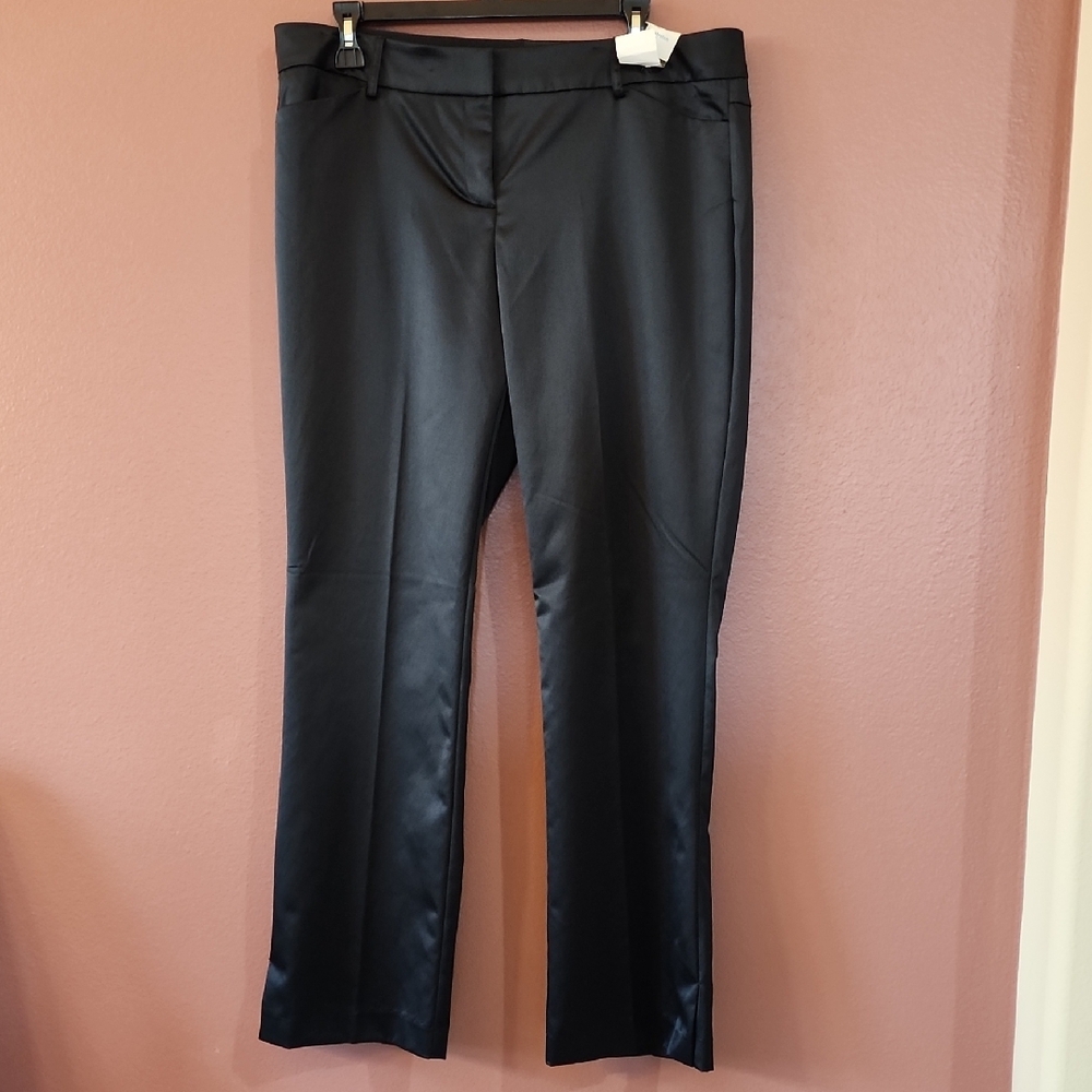 New York & Company Black Straight Leg Pants Tailored Elegance